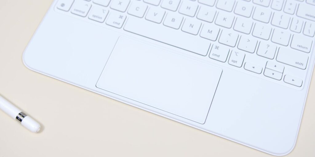 iPad 10th Gen | 1-Month Review: Who Is It REALLY For? 🤔 30 5.8 largest trackpad