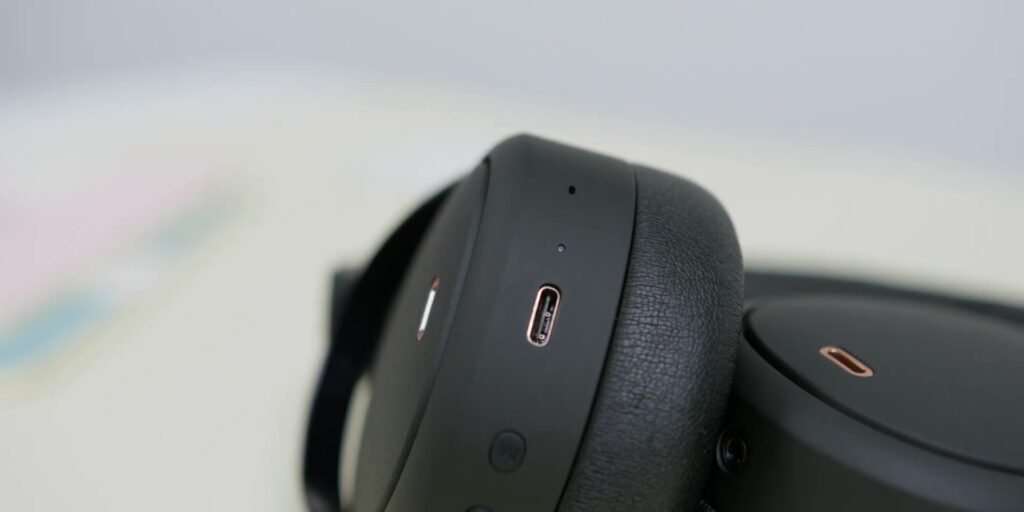 2.10 right cup ports 2