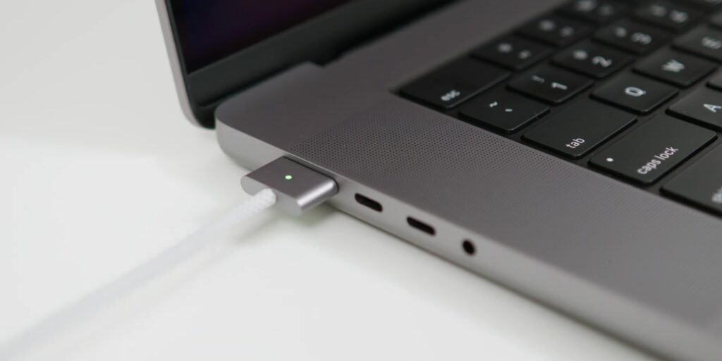 2.7 magsafe charger
