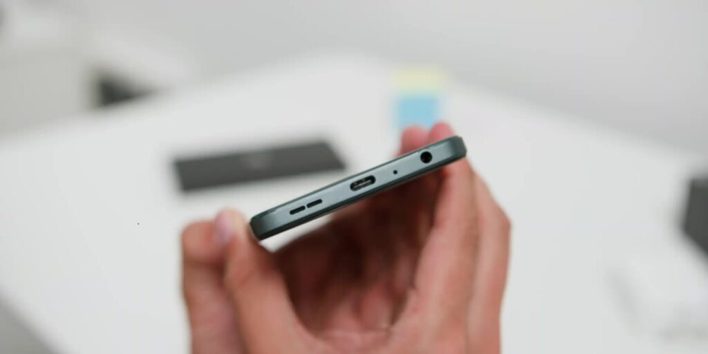 OnePlus Nord CE 3 Lite 5G: The CORE Essentials Smartphone! 8 2.8 audio jack