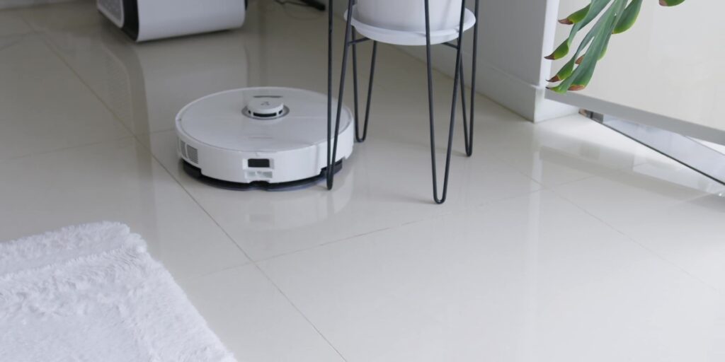 Roborock S8 Pro Ultra: 5 Reasons WHY This Vacuum Will Blow Your Mind! 13 3.2 collision sensor