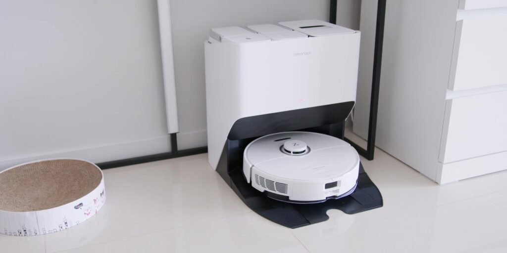 Roborock S8 Pro Ultra: 5 Reasons WHY This Vacuum Will Blow Your Mind! 1 0.3 intro overview