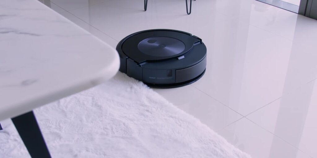 Auto-Retracting Mop?! 😲 iRobot Roomba Combo j7+: The Ultimate 2-in-1 Robot Vacuum 4 0.3 well built