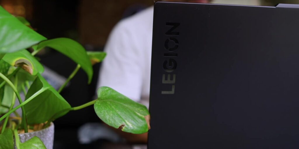 Lenovo Legion Slim 7i: Thin But Still Powerful! ⚡ 5 0.2 legion logo