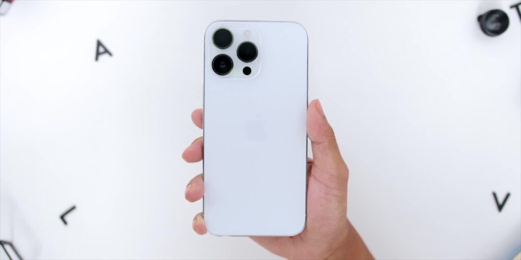 2.7 white color