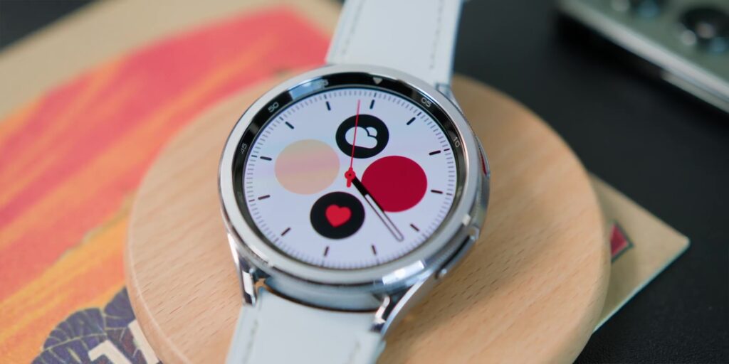 THIS Samsung Smartwatch Is Awesome! ⌚ Samsung Galaxy Watch6 Classic | Unboxing & First Impressions 16 3.1 bigger watchface