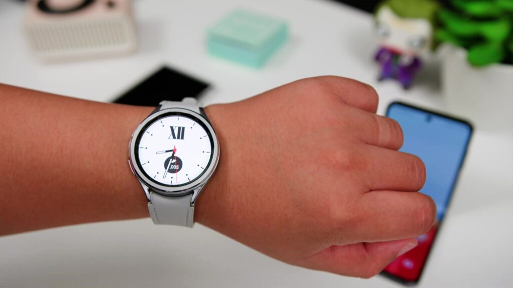 Samsung Galaxy Watch6 Classic After 1 Month: The Truth? BEST Android Smartwatch? 🤔 19 4.3 one second delay