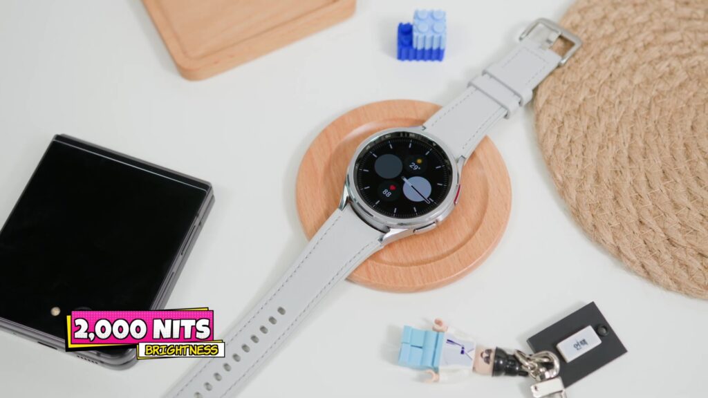 Samsung Galaxy Watch6 Classic After 1 Month: The Truth? BEST Android Smartwatch? 🤔 8 2.1 nits brightness