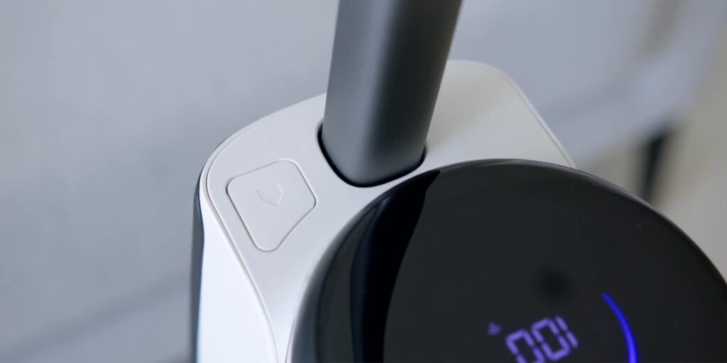 1.7 eject button