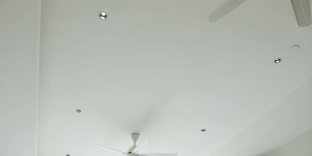 2.2 ceiling lights