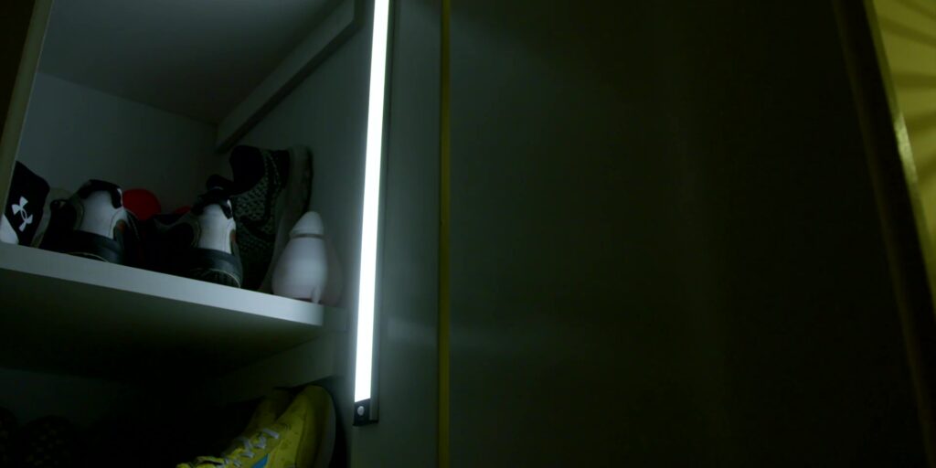 1.8 closet light