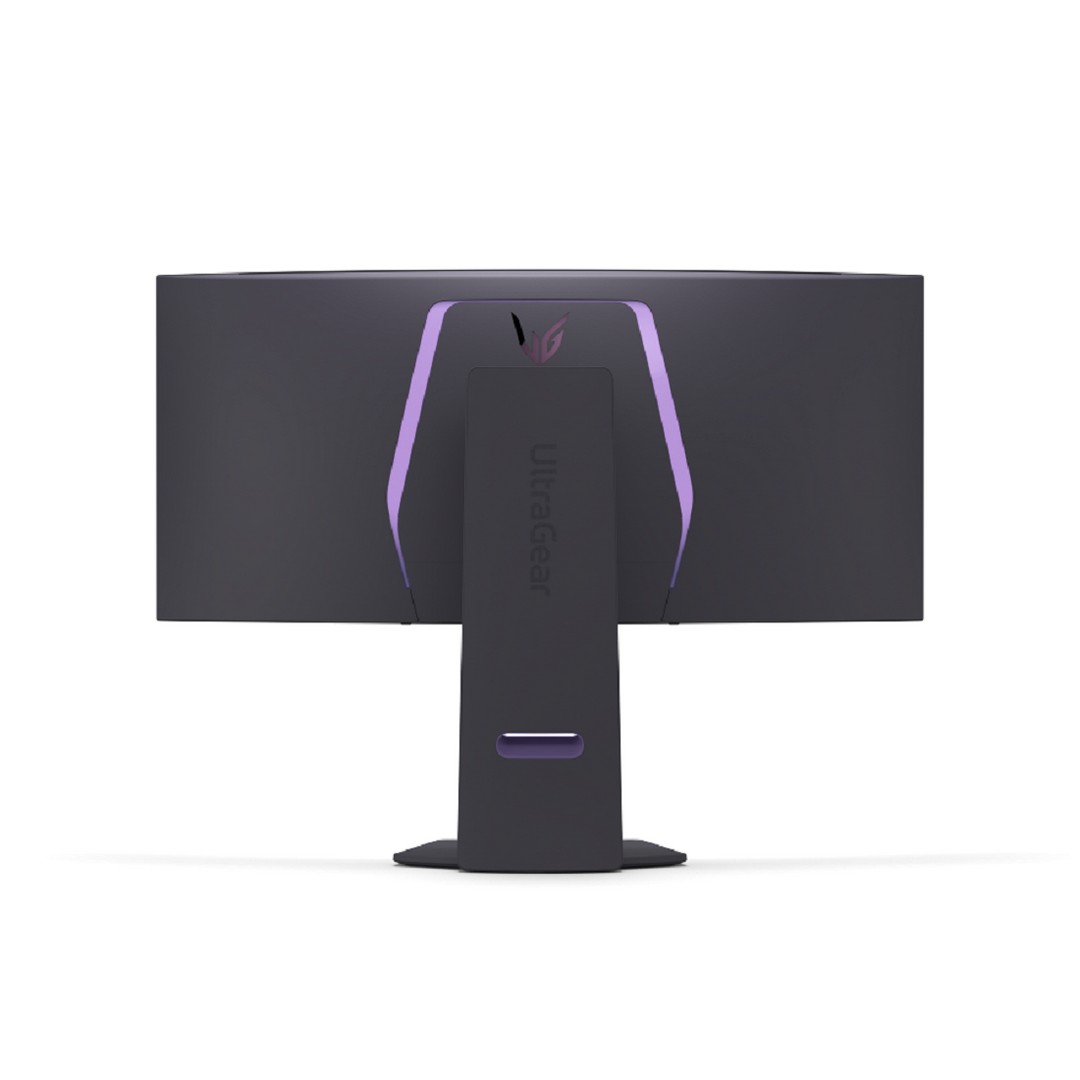 LG UltraGear OLED gaming monitor 2