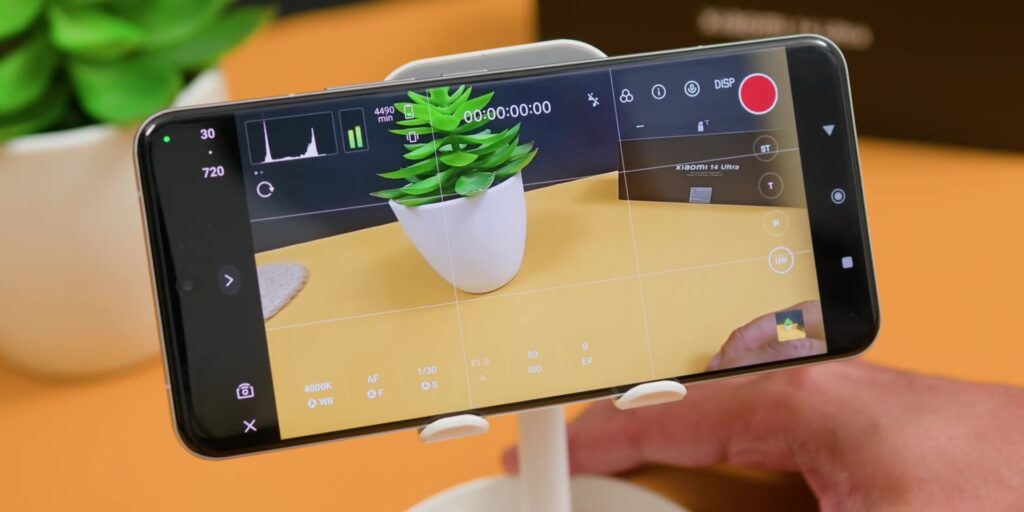 Xiaomi 14 Ultra: Best Smartphone For Video? π€ All Features Explained 40 8.4 histogram