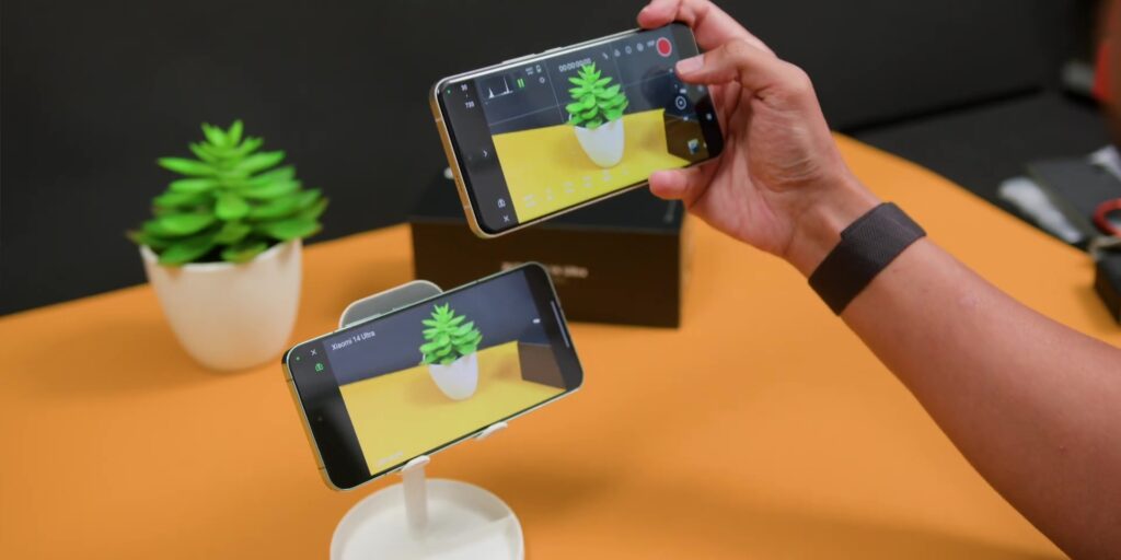 Xiaomi 14 Ultra: Best Smartphone For Video? π€ All Features Explained 38 8.2 other phone as monitor