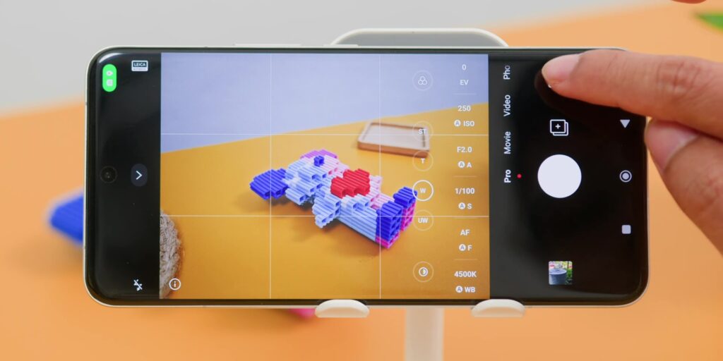Xiaomi 14 Ultra: Best Smartphone For Video? π€ All Features Explained 29 7.1 pro mode toggle