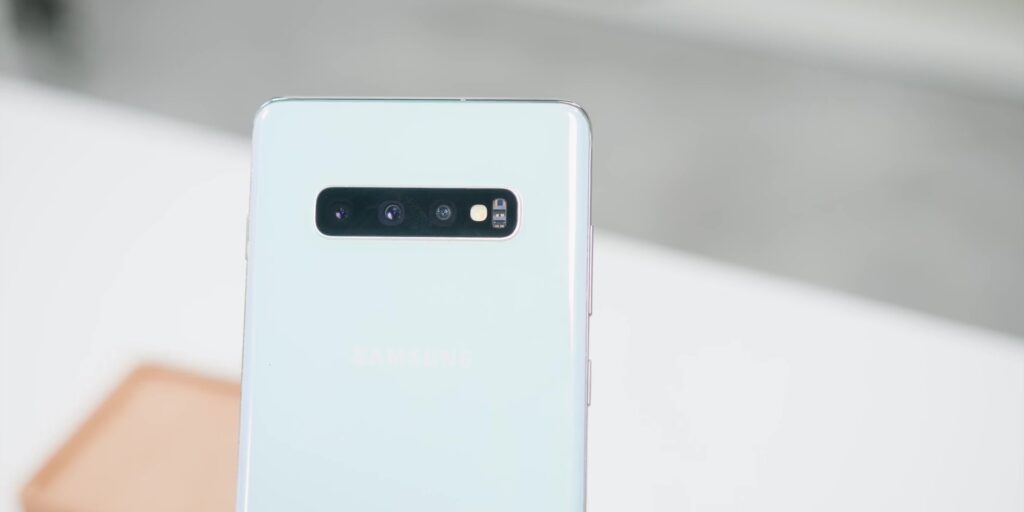 1.3 landscape camera