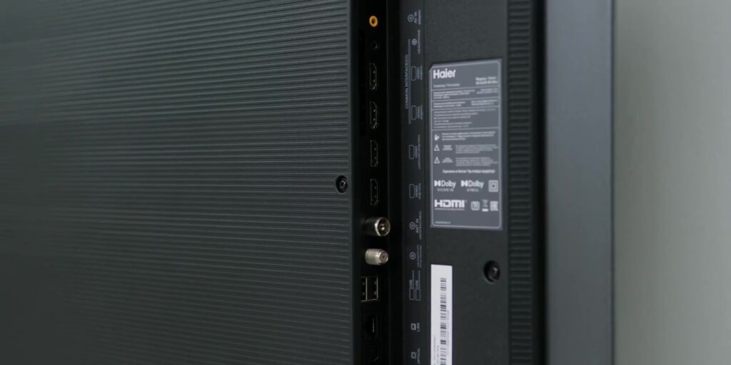 Haier C900 Review: A Game-Changer in OLED TVs? 10 2.3 ports