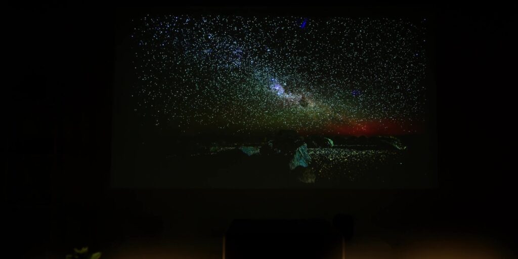 Switching From My OLED TV To A Projector For 1 Week! Is It A Mistake? 🤔 | XGIMI HORIZON Ultra 19 4.2 blacks