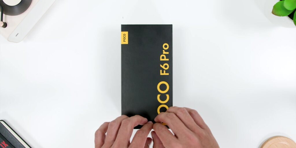 1.1 unboxing poco f6 pro