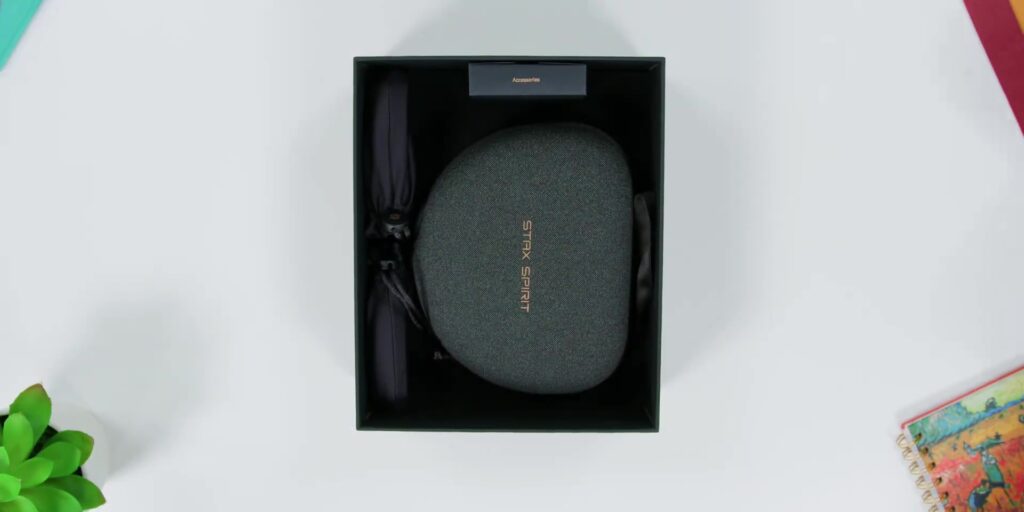 1.6 headphones and earpads