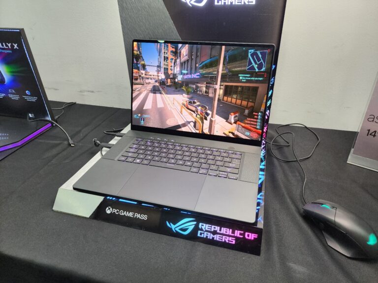 ROG Zephyrus G16 front