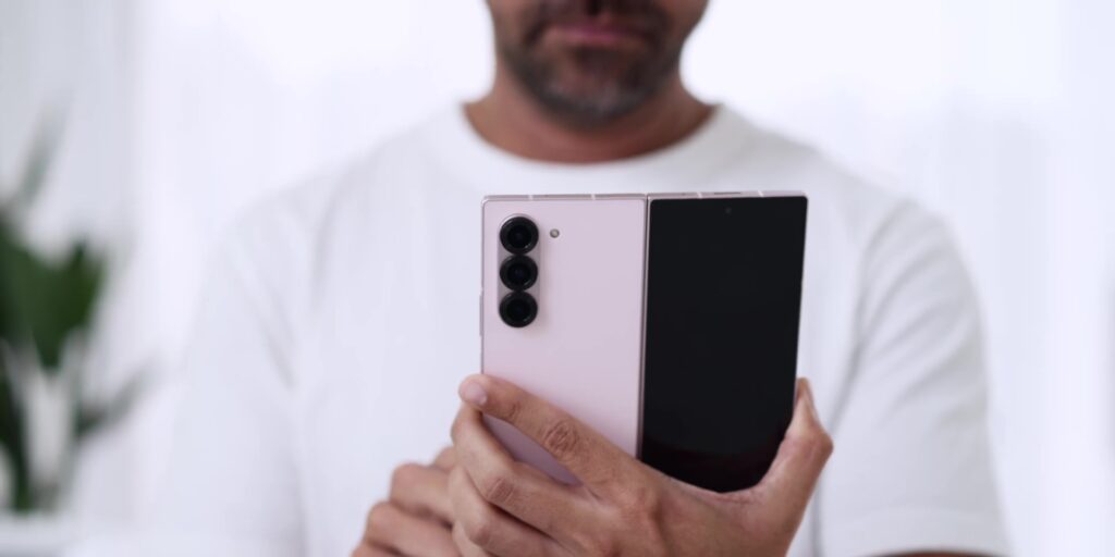 2.1 pink fold