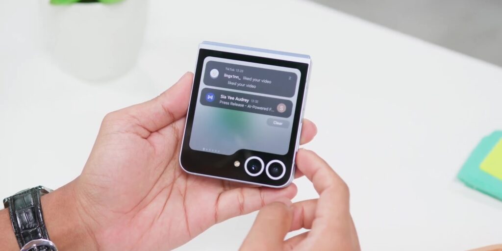 Leveling Up The Samsung Galaxy Z Flip6! 💯 3 1.2 cover notification