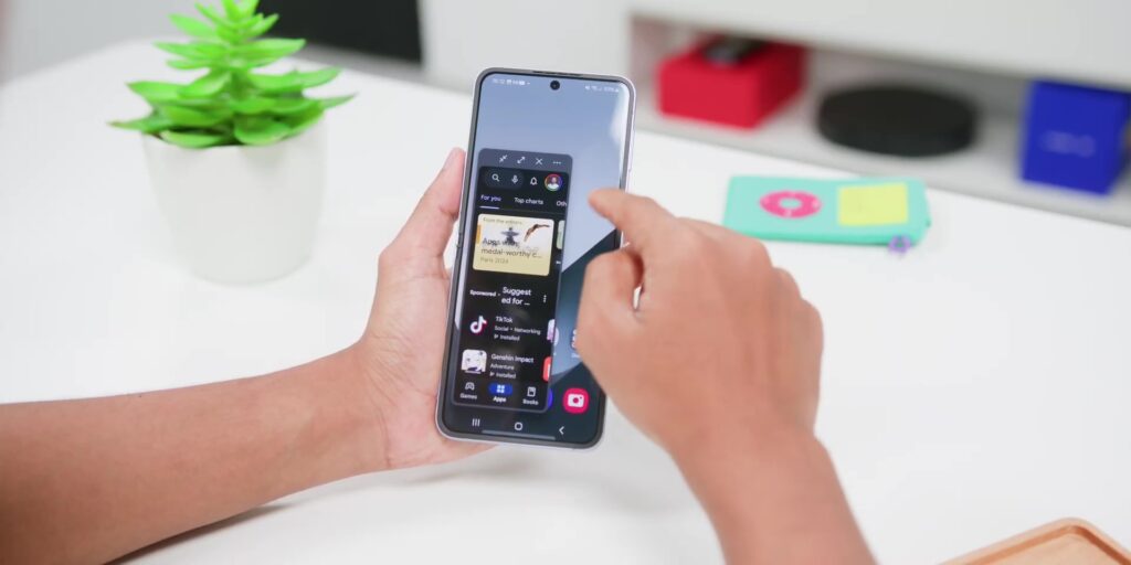 Leveling Up The Samsung Galaxy Z Flip6! 💯 32 6.2 minimize window