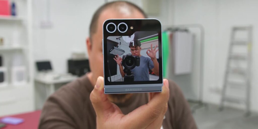 Leveling Up The Samsung Galaxy Z Flip6! 💯 22 3.8 show preview shot