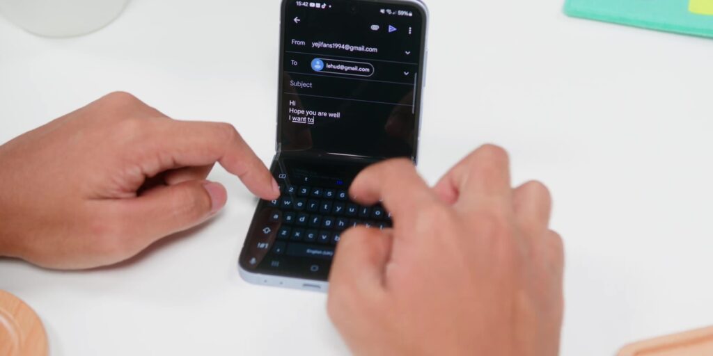 Leveling Up The Samsung Galaxy Z Flip6! 💯 13 2.4 virtual keyboard