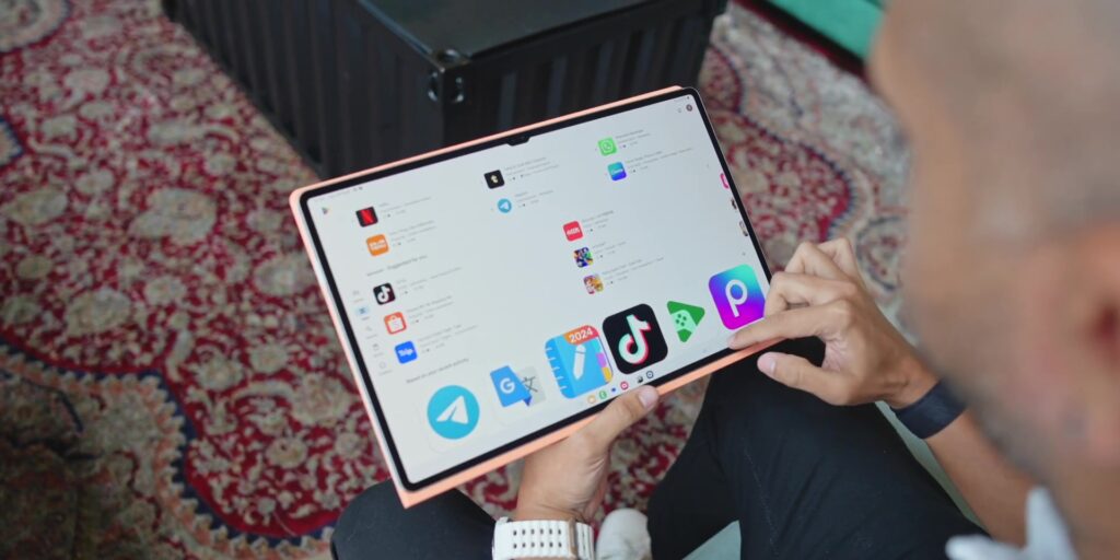3.3 bright screen