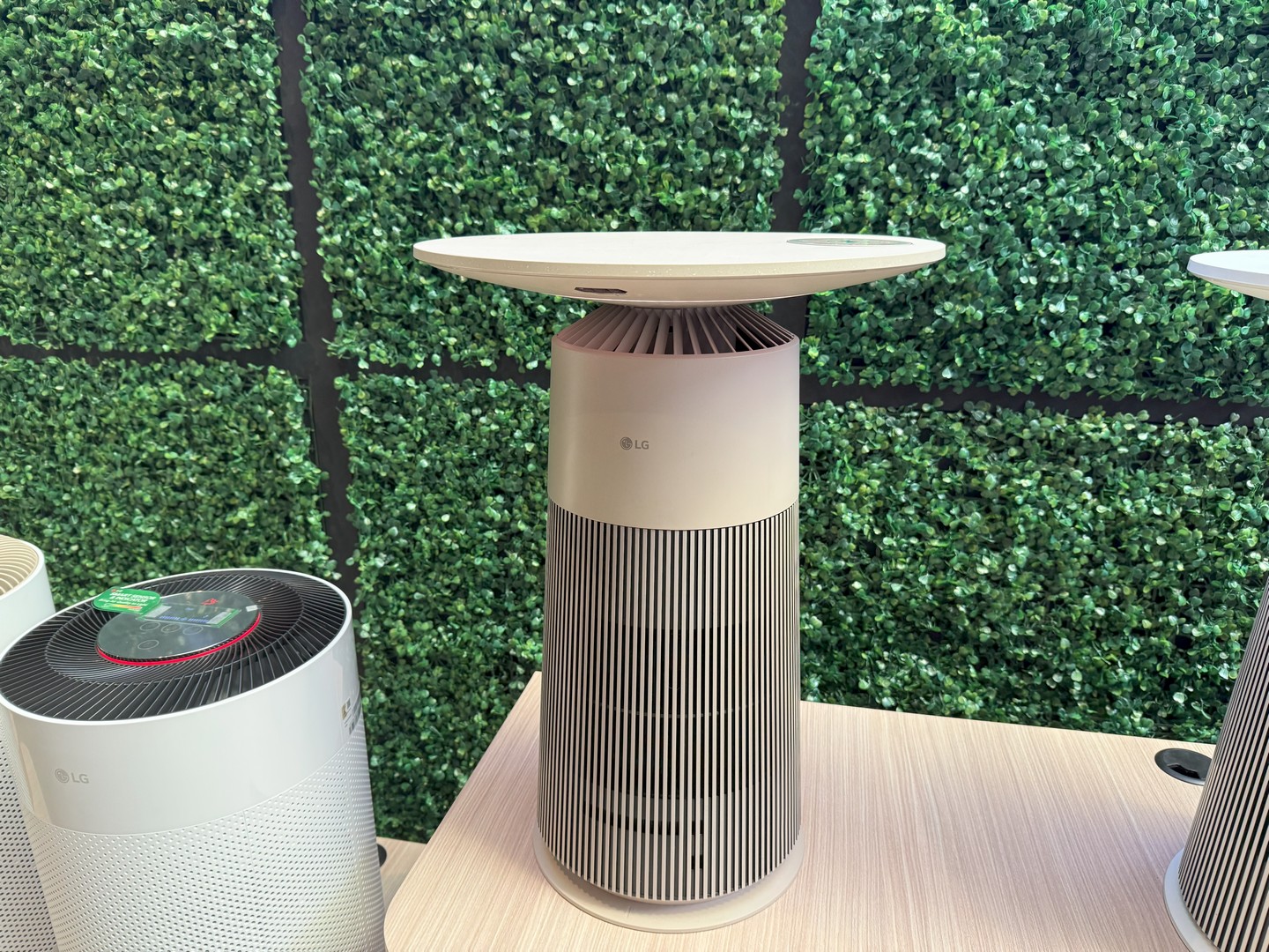 LG PuriCare AeroFurniture Launched in Malaysia: An Air Purifier that Doubles as a Table 1 LG PuriCare AeroFurniture