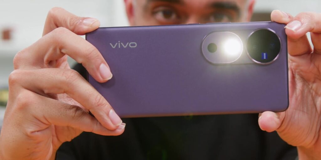 0.1 intro v40 phone