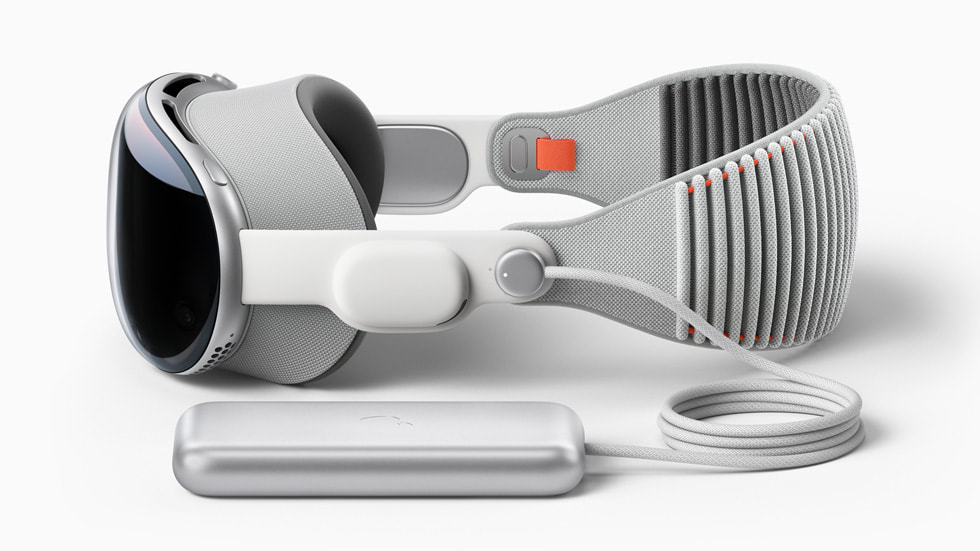 Apple Halts Vision Pro Production Amidst Slow Demand 1 Apple Vision Pro Headset