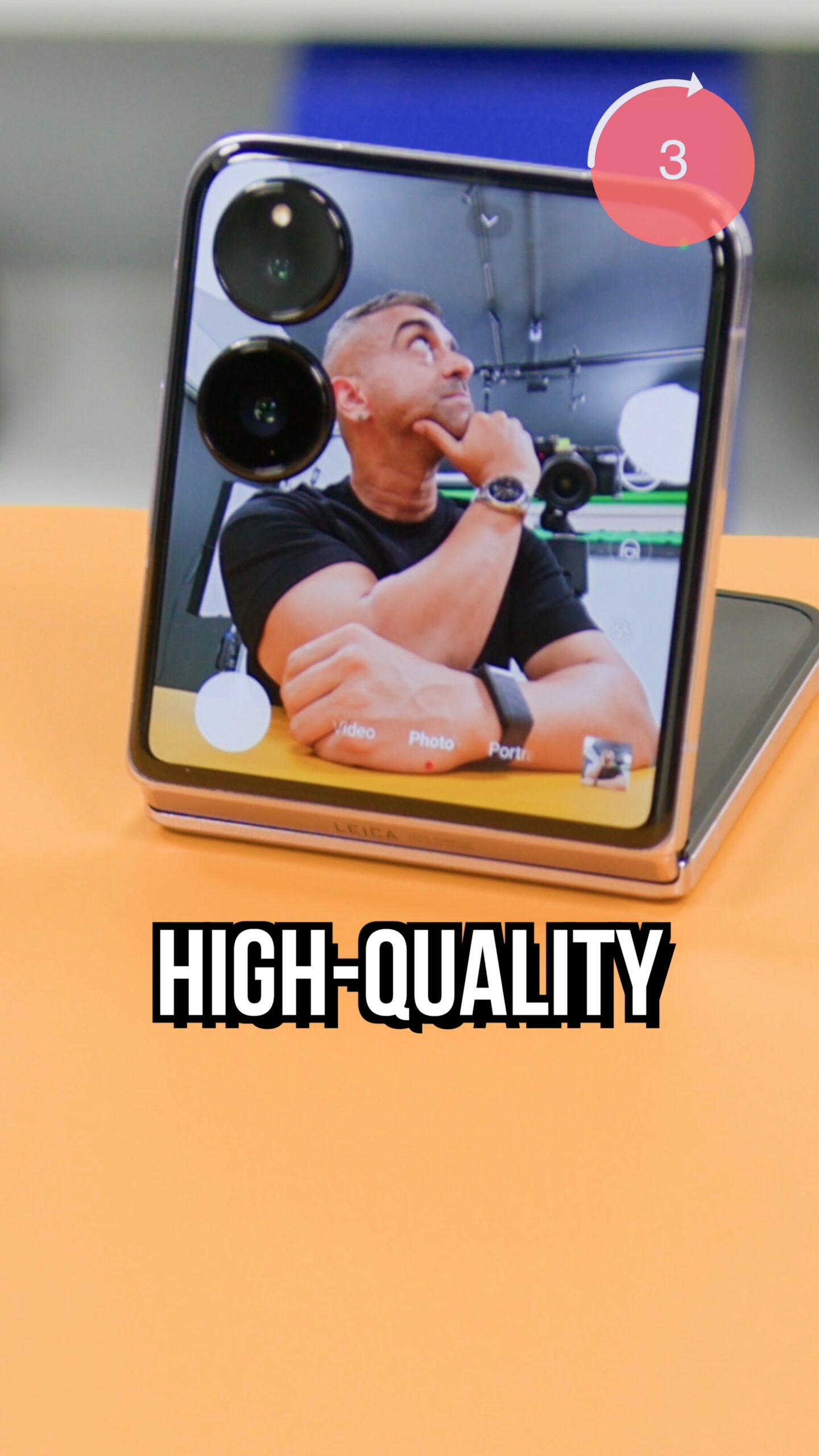 Xiaomi Mix Flip: 4 Reasons Why It’s Flipping Awesome 5 VideoCapture 20241018 162924 scaled