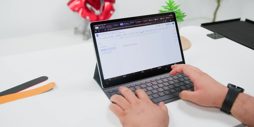 4.1 working on tablet