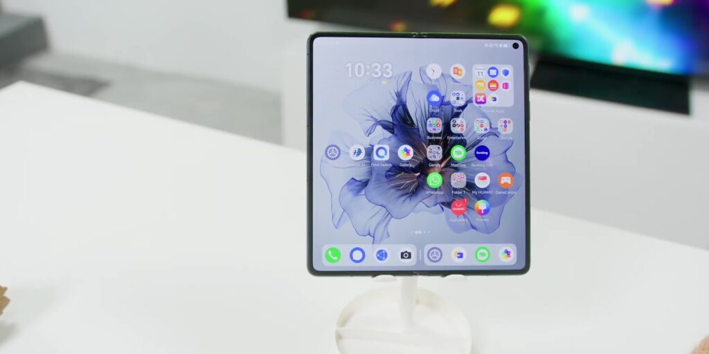 The HUAWEI Mate X6 Does What No Foldable Has Done Before… But Is It Enough? 🤔 28 7.1 conclusion