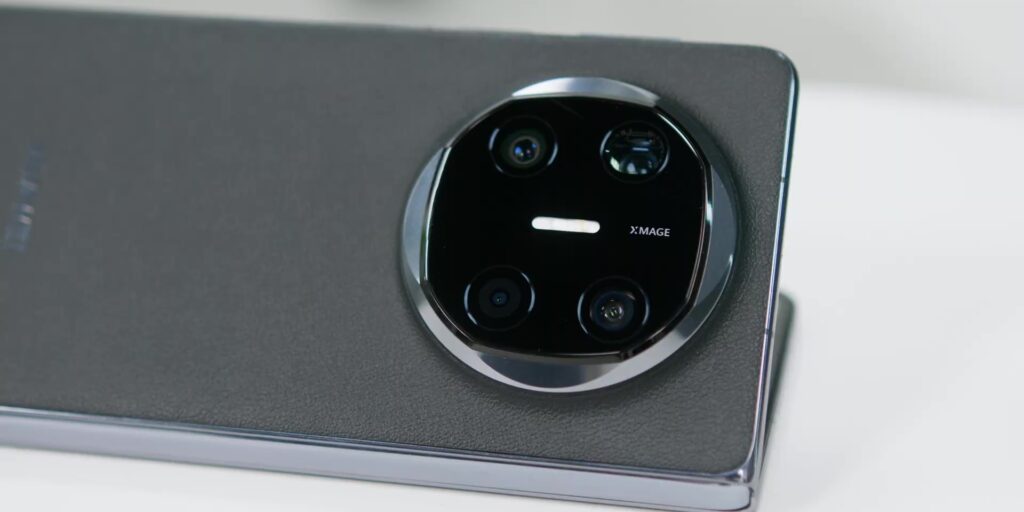 The HUAWEI Mate X6 Does What No Foldable Has Done Before… But Is It Enough? 🤔 3 1.4 space cam module