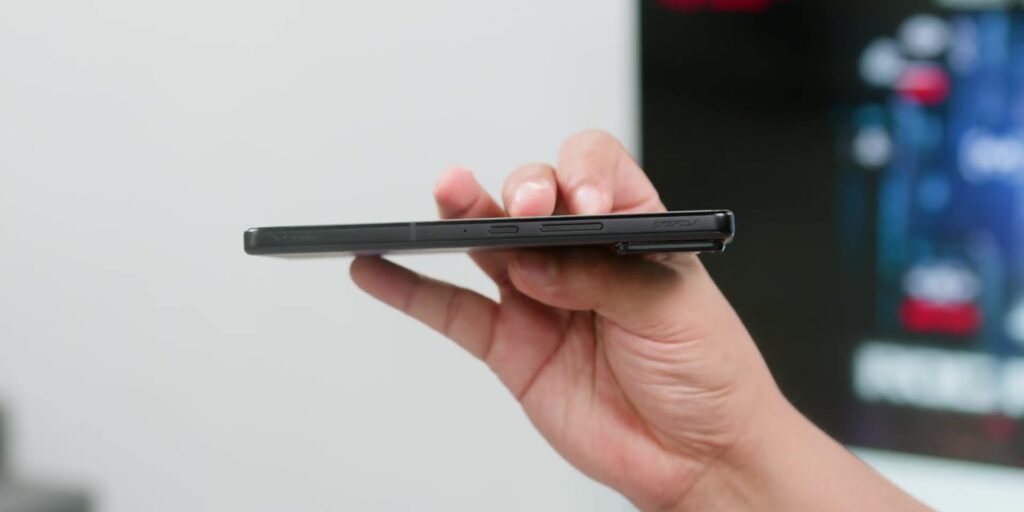 ROG Phone 9 Pro - The FINAL Boss? 5 2.4 power button