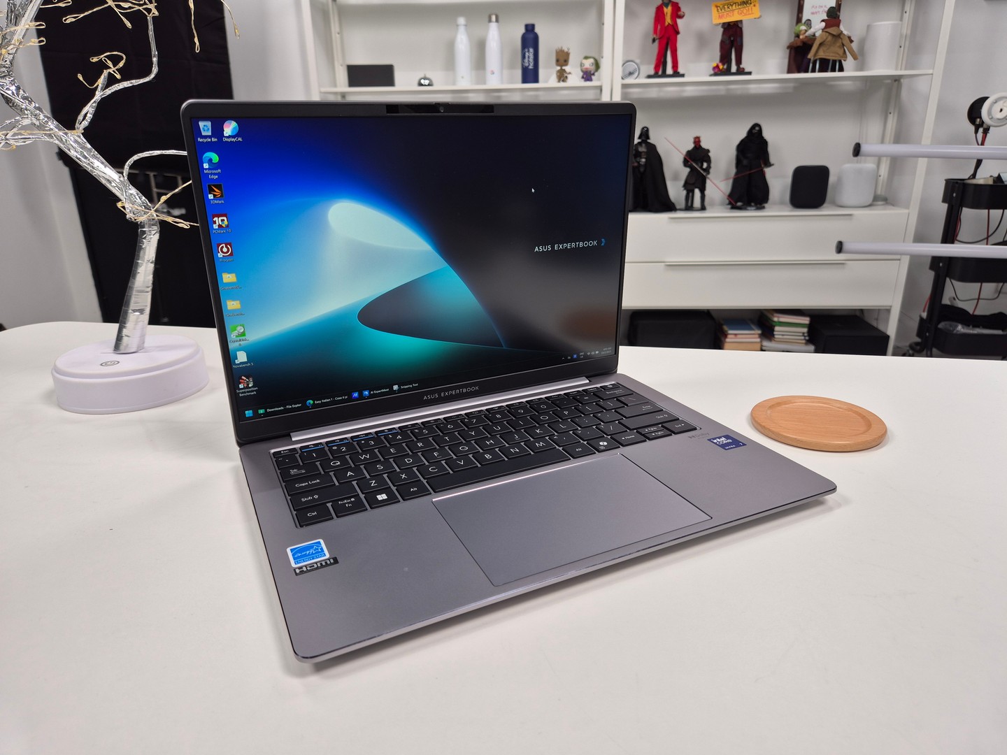 ASUS ExpertBook P5 (P5405) Review: A Work Meeting Powerhouse 2 ASUS ExpertBook P5 P5405 Review 4