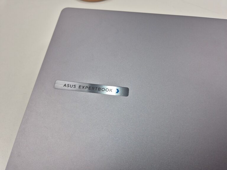 ASUS ExpertBook P5 (P5405) Review 2