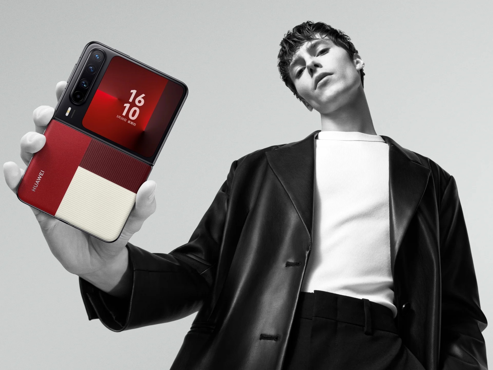 HUAWEI Pura X is a New Take on the Foldable Smartphone 3 HUAWEI Pura X 2