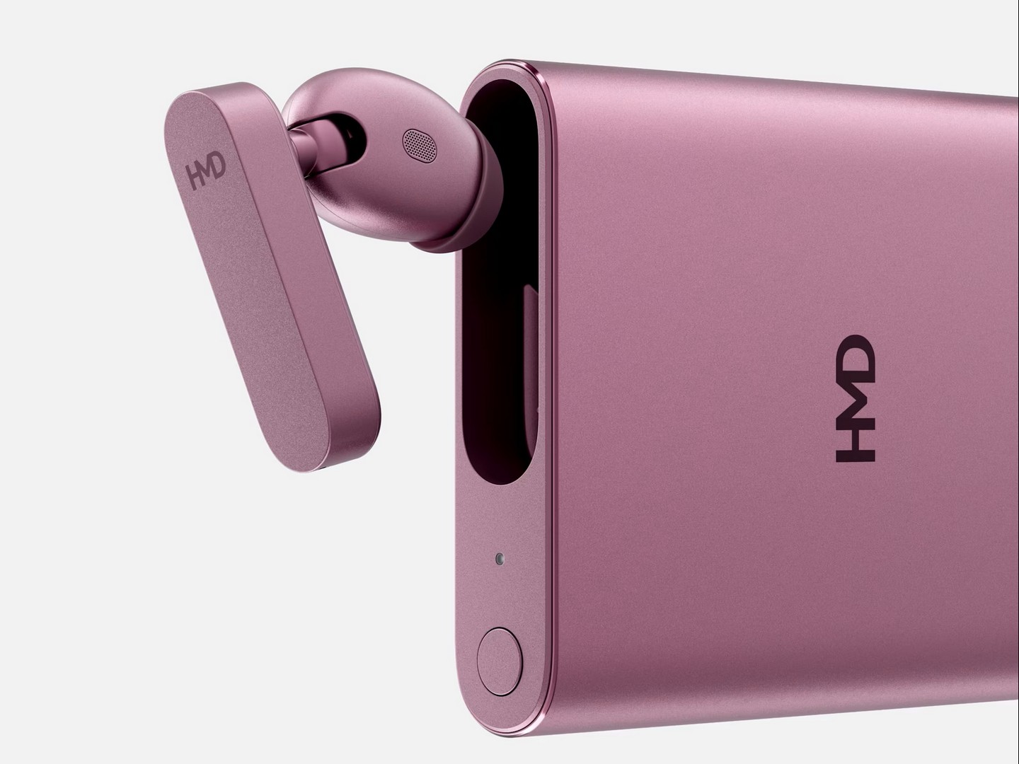 New HMD Amped Buds Has a Case That Can Charge Your Phone Wirelessly 5 HMD Amped Buds