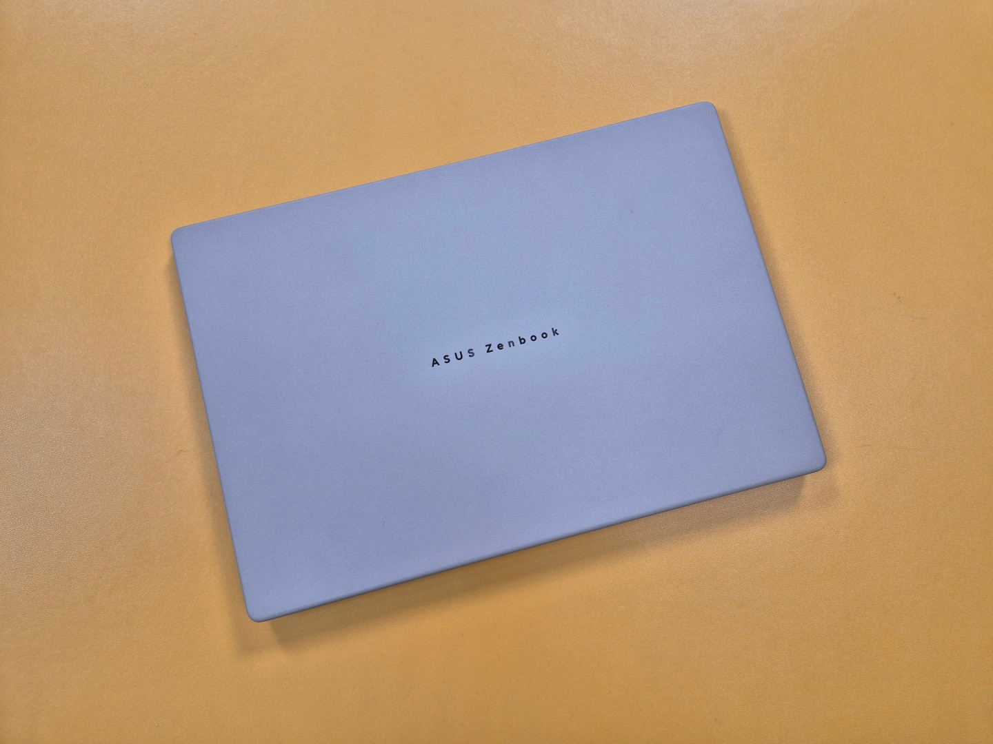 ASUS Zenbook A14 (UX3407Q) Review: Lightweight Elegance Meets AI-Enhanced Productivity 14 ASUS Zenbook A14 UX3407Q Review Top