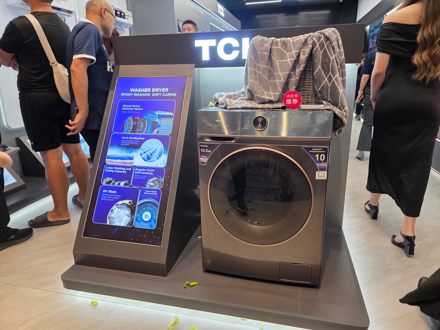 TCL Launches First Brand Store in Malaysia, Bringing Cutting-Edge Technology to Consumers 3 TCL Washer Dryer