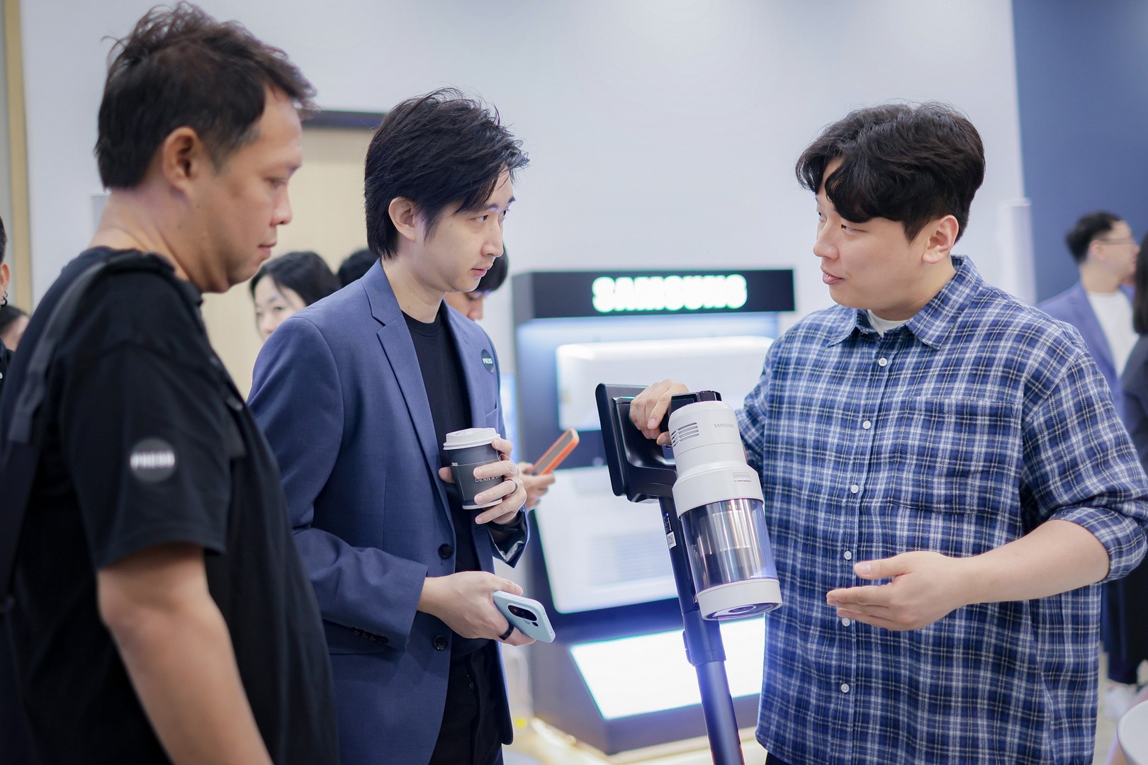 Samsung Unveils "AI Home" Vision and Latest Appliance Innovations at Southeast Asia Tech Seminar 2025 4 Samsung AI Home 1