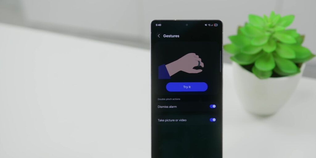 4.4 gesture controls