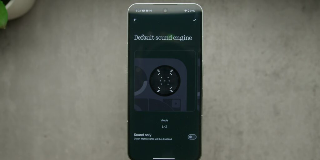 Nothing Phone (3) vs Samsung Galaxy S25: Style vs. Stability 152 2.9 default sound engine