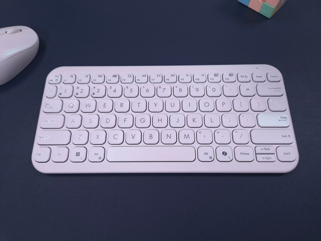 ASUS Marshmallow Keyboard KW100 White Review 8