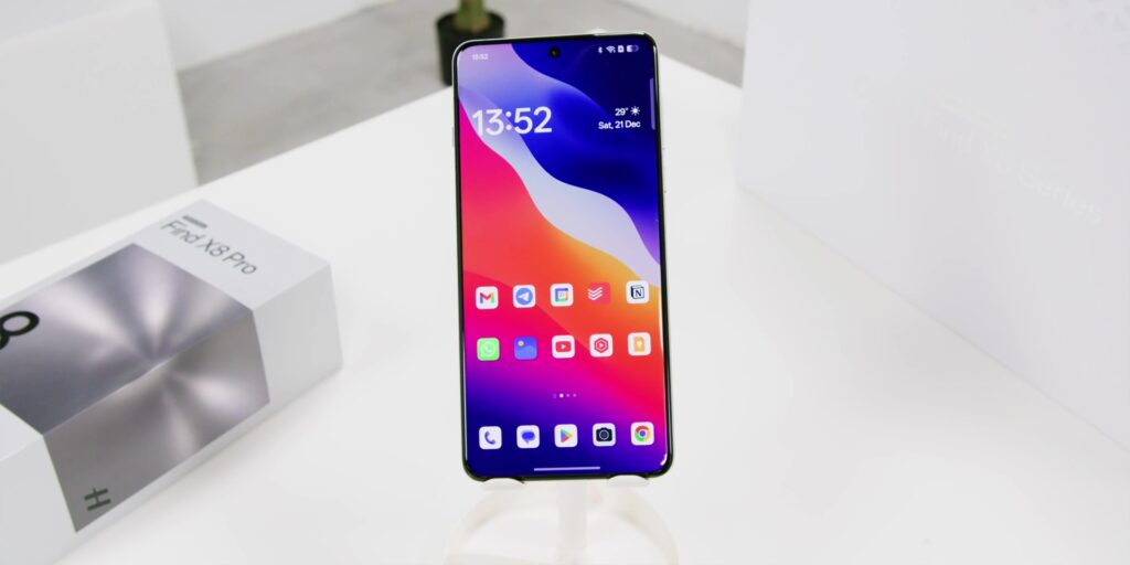 How Samsung Is STILL Dominating The Smartphone Market 6 1.4 OPPO Find X series